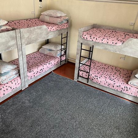 קראקול The Nest Hostel חדר תמונה